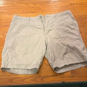 Duckhead Kakki shorts. They are comfortable and has only been worn a few times